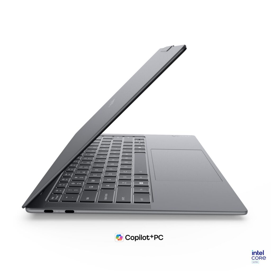 מחשב נייד Lenovo Yoga Slim 7 14IPH11 83QM004EIV 14" Intel Core Ultra 7 355 / 32GB RAM / 1TB SSD / Windows 11 Home